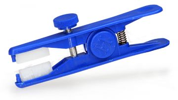 Pomůcka pro značení matek kleště